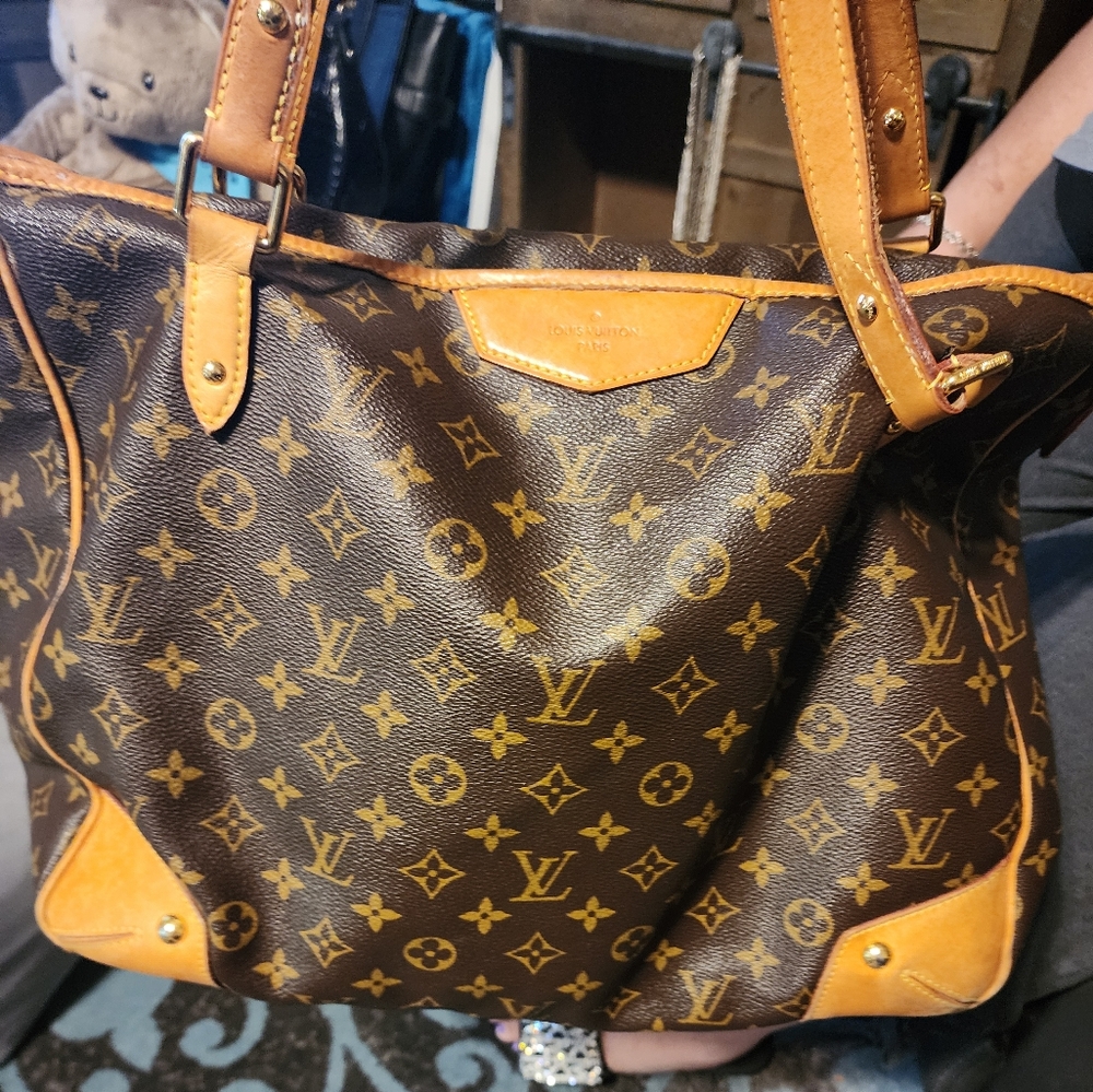 Lv bag authentic